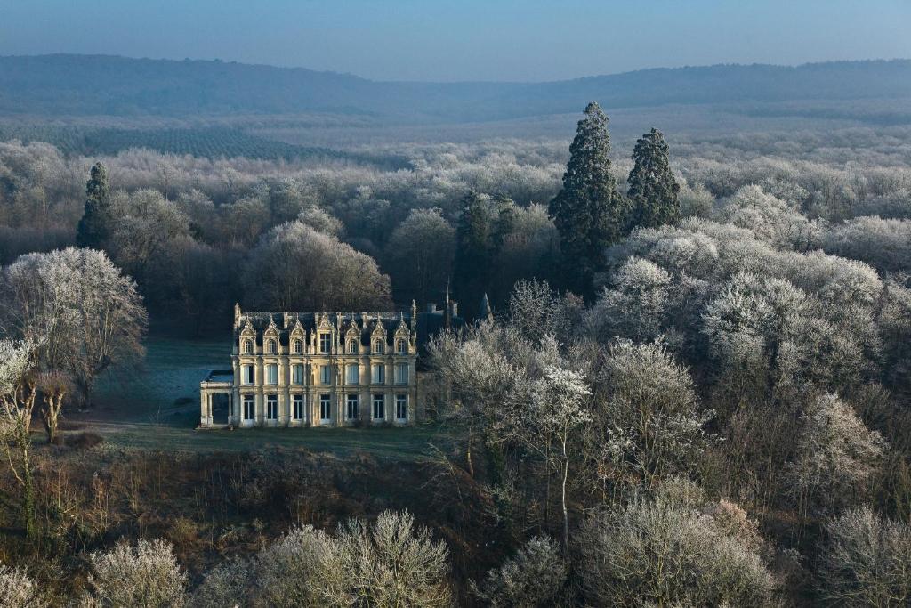 Bed and Breakfast Chateau De La Madeleine Pressagny-lʼOrgeuilleux Exterior foto